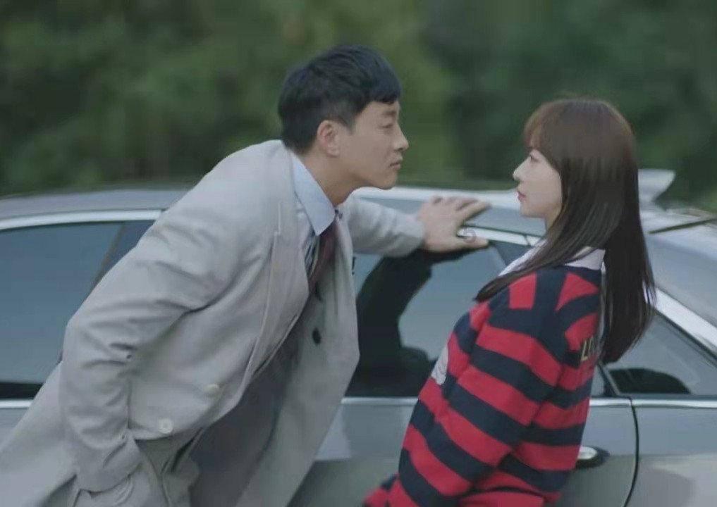 福莱纳找车轮