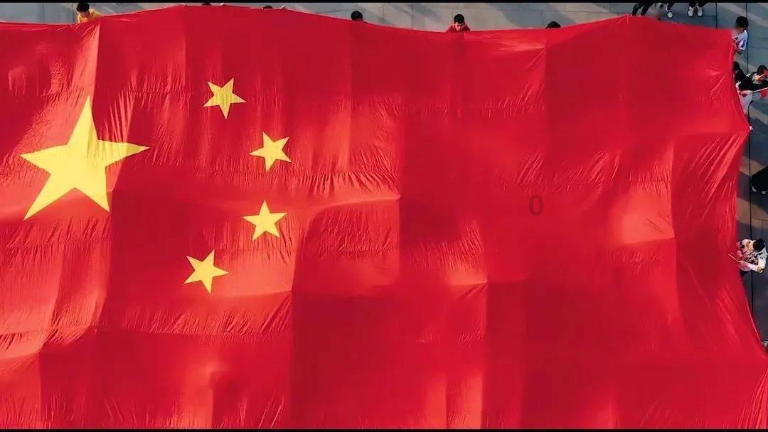 月季树栽歪了有影响吗？游戏画面