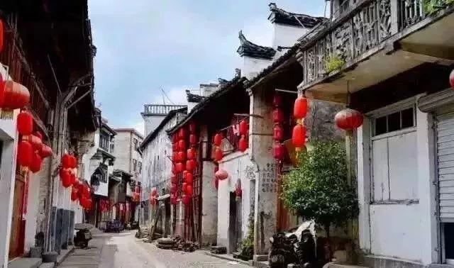 你怎么理解文中的“变、异、易、有、无、相对”六对概念？